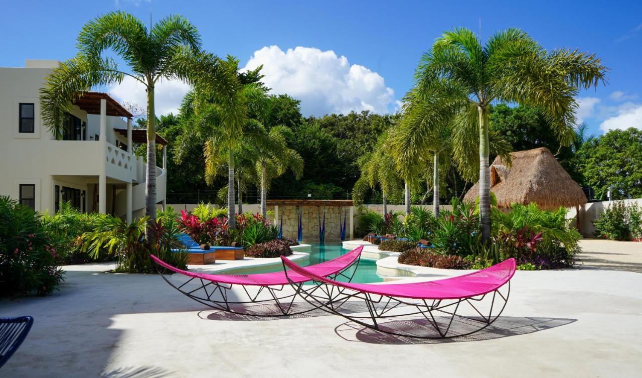 Blue Palm Bacalar Hotel Exterior photo