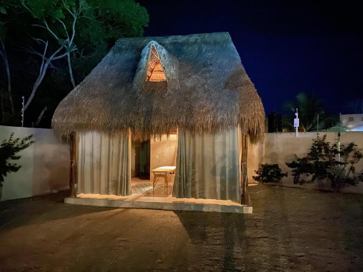 Blue Palm Bacalar Hotel Exterior photo
