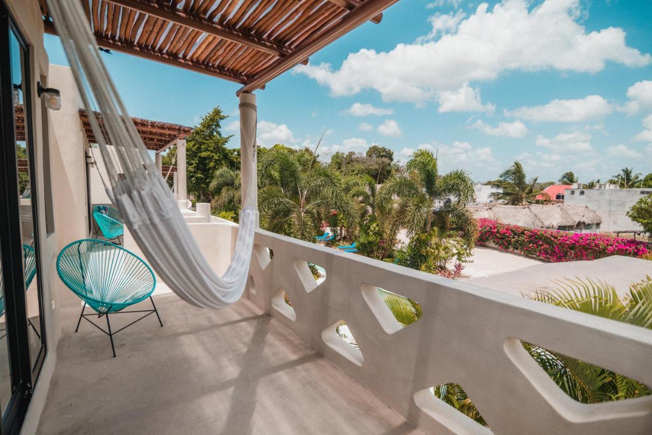 Blue Palm Bacalar Hotel Exterior photo