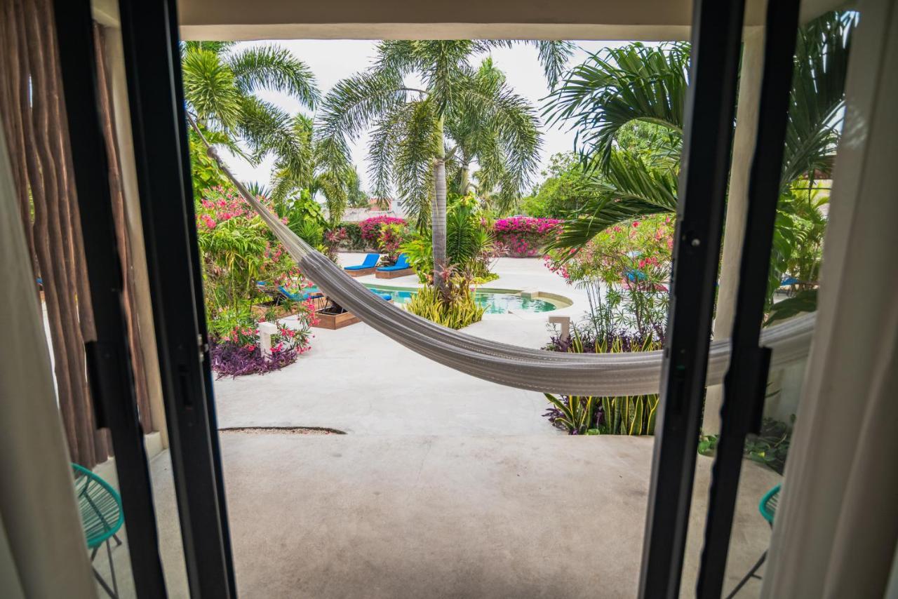 Blue Palm Bacalar Hotel Exterior photo