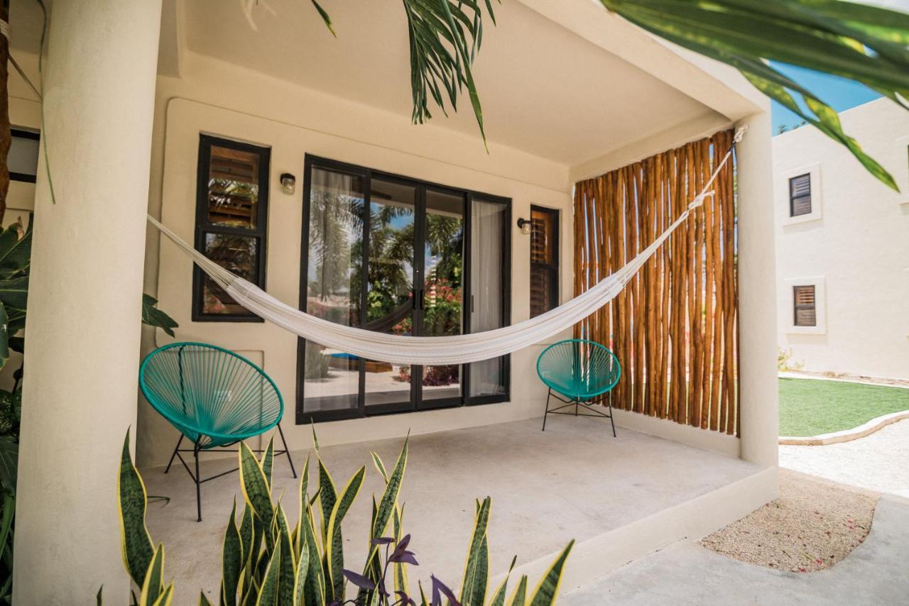 Blue Palm Bacalar Hotel Exterior photo