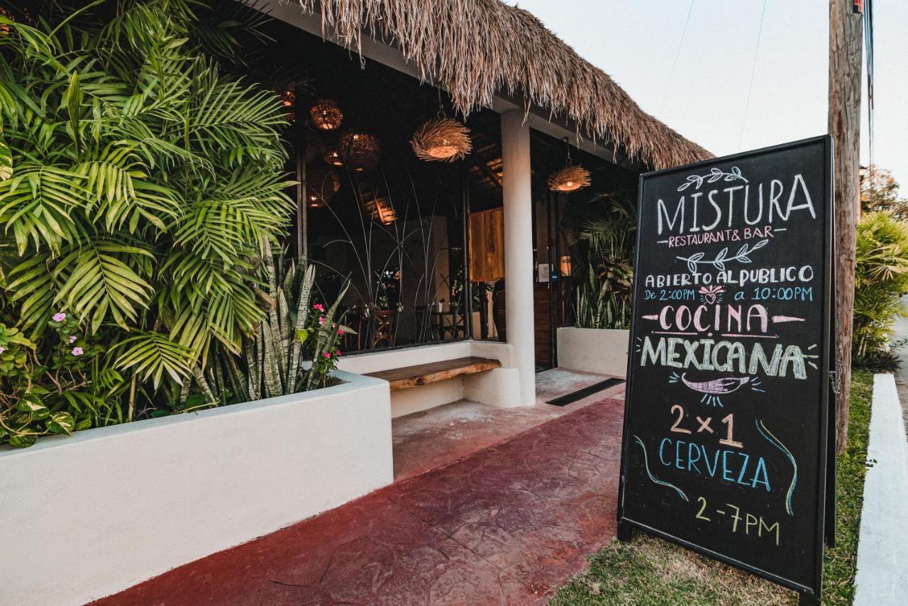 Blue Palm Bacalar Hotel Exterior photo